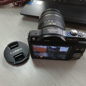 用旧手机加钱置换了一台Panasonic GF5
