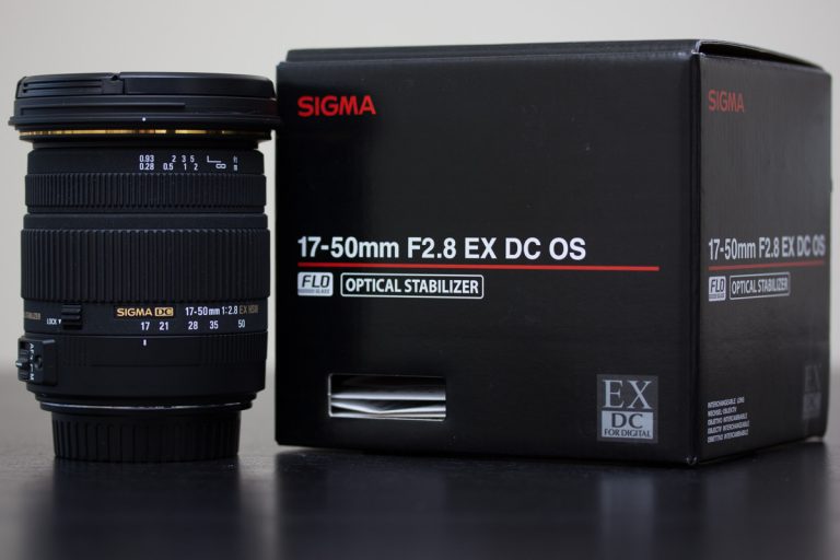 购入适马/Sigma 17-50mm F2.8 EX DC 防抖镜头