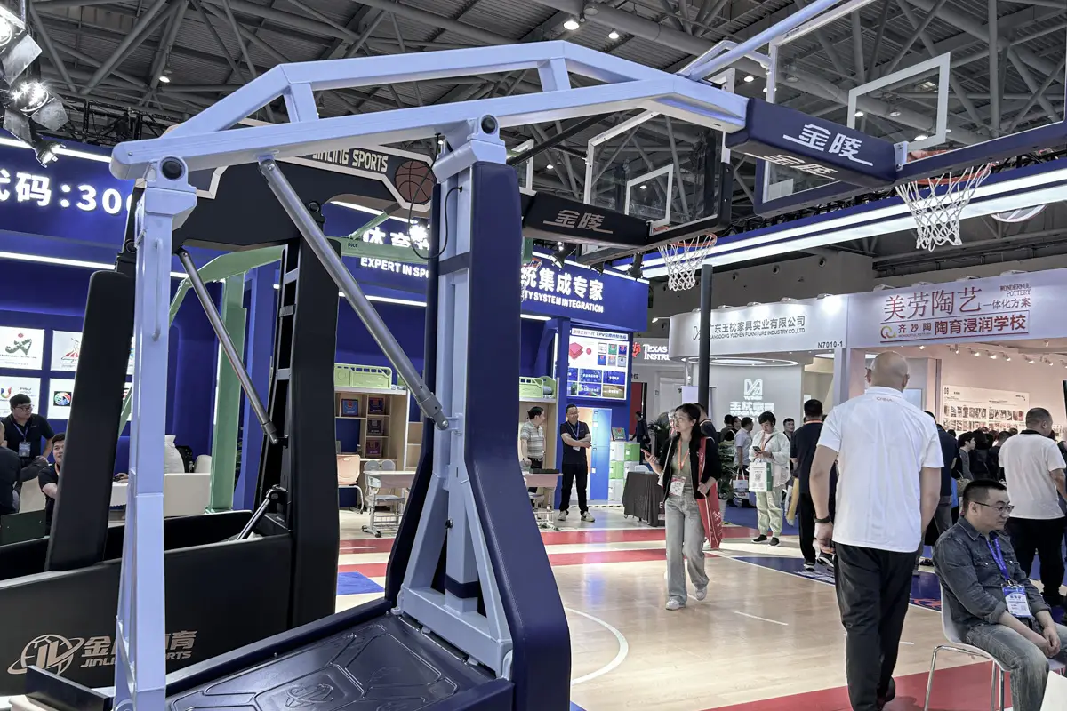 闲时看展：漫步第 83 届中国教育装备展、重庆智慧城市&公共安防产品展