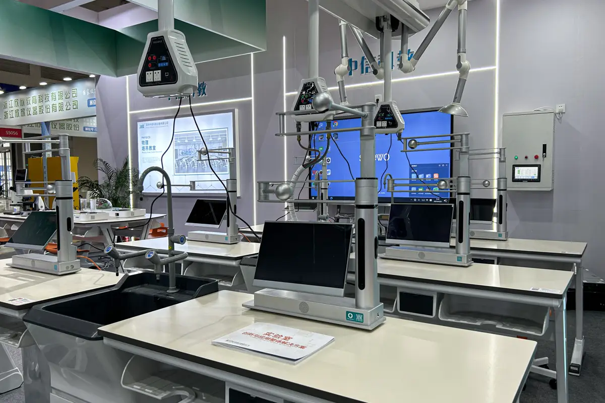 闲时看展：漫步第 83 届中国教育装备展、重庆智慧城市&公共安防产品展