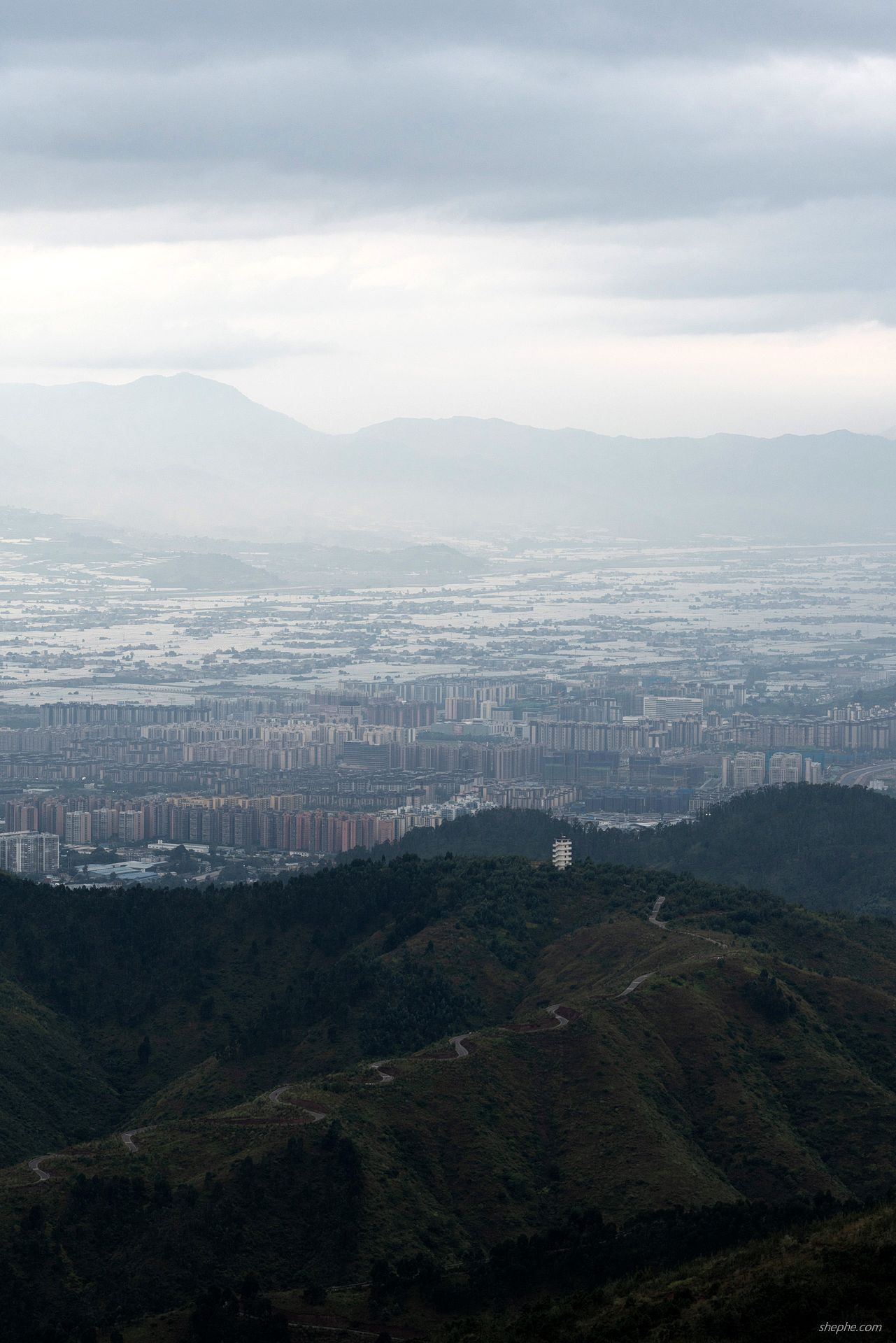 西昌·泸山之巅的美景