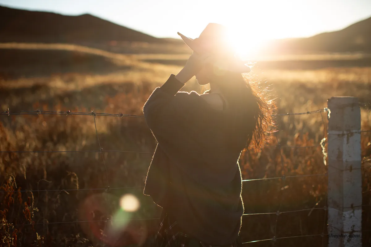 摄影师 Luna  花间摄影学院调色预设（LR / PS）