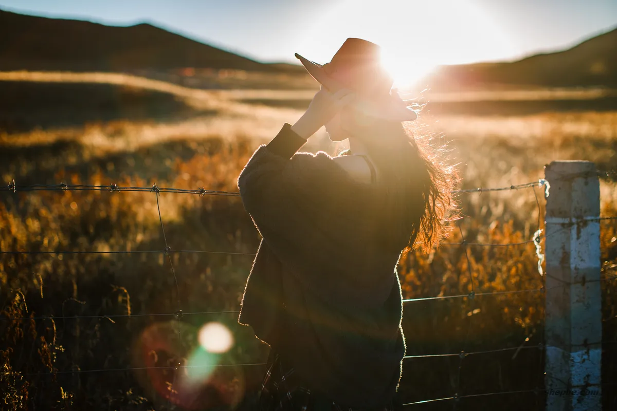 摄影师 Luna  花间摄影学院调色预设（LR / PS）