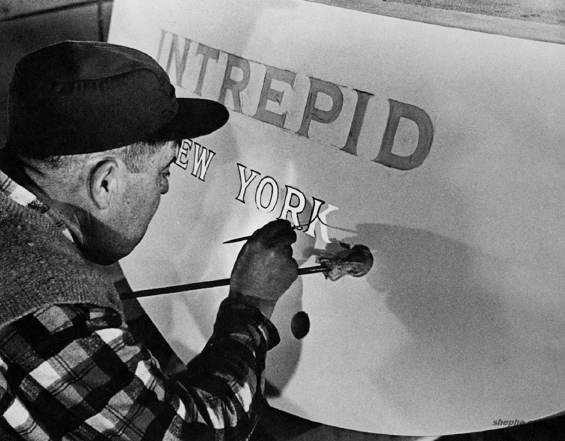 巧用构图指出画面重点(转自《摄影构图学》)