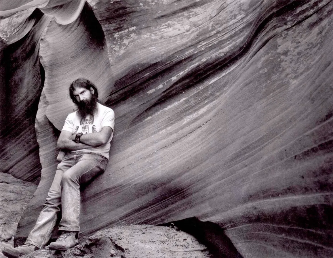 如何理解摄影构图中的统一思想与简约之美？