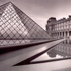 线条形状与反差情感：摄影构图的四大核心要素