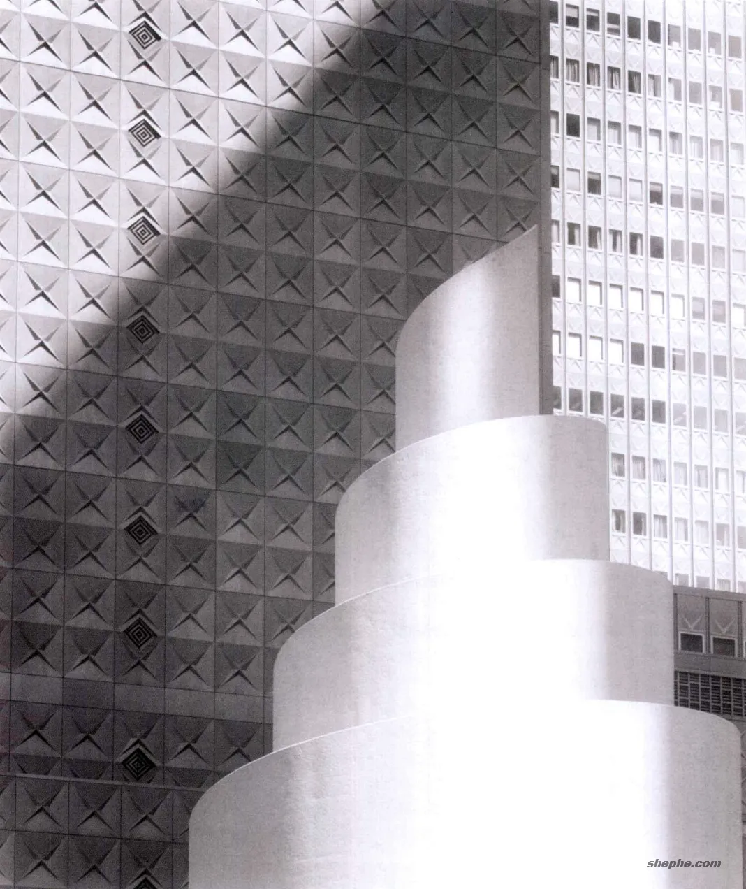 摄影师应该如何更好地观察光线？摄影构图练习