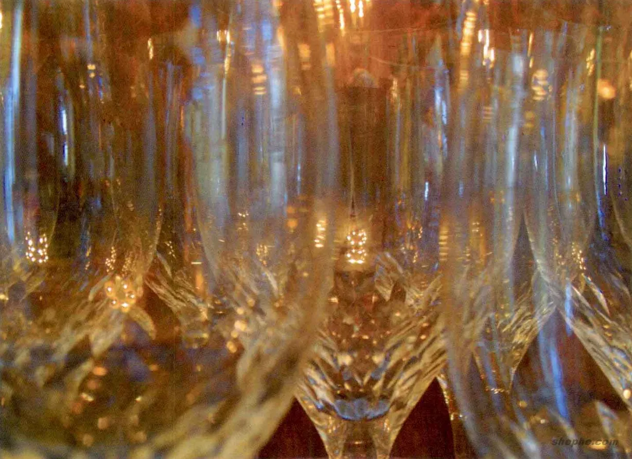 彩色摄影与黑白创作差异与色彩应用的深刻意义