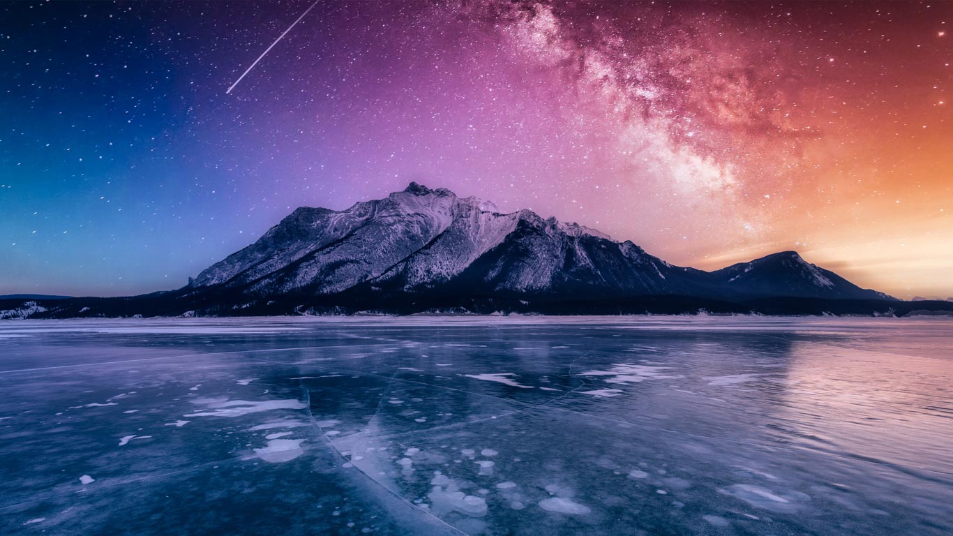 大自然的波普艺术  |  亚伯拉罕湖冰封景象，艾伯塔省，加拿大 (© Luis F Arevalo/Getty Images)  -  2026/01/19