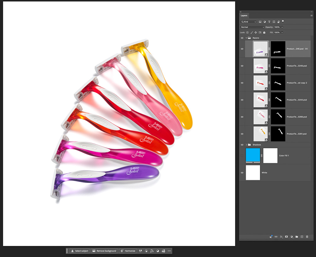 Photoshop 图层面板中,六个产品位于产品组,复制出来的阴影位于下方的阴影组