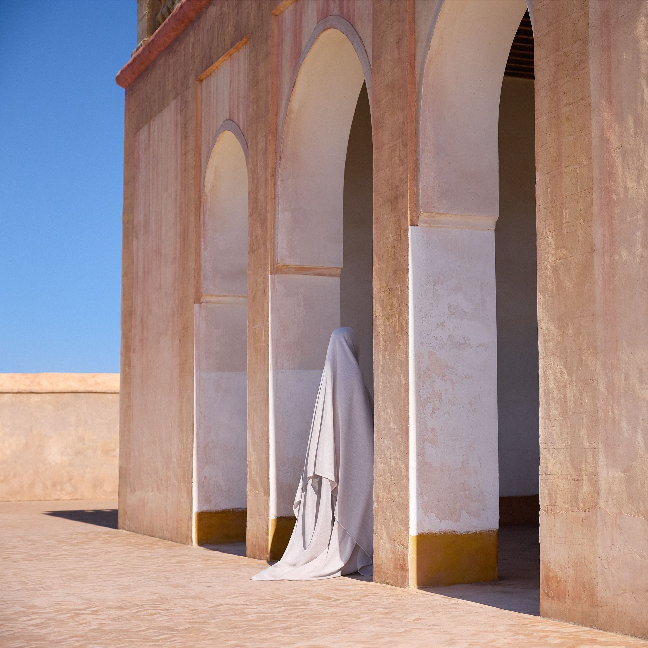 《门槛》(Threshold),选自《Shape of Dreams》。摄影:Drew Doggett。图片来源:Drew Doggett 官方网站。